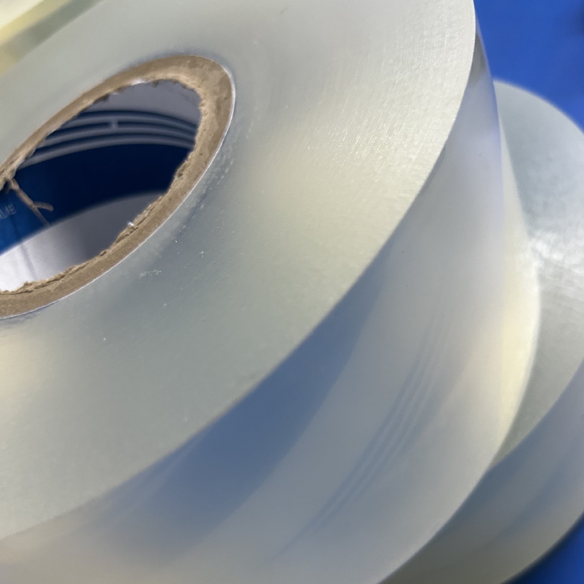 30U单层高透明保护膜永久胶 0.03mm单层磨砂保护膜 高粘防水