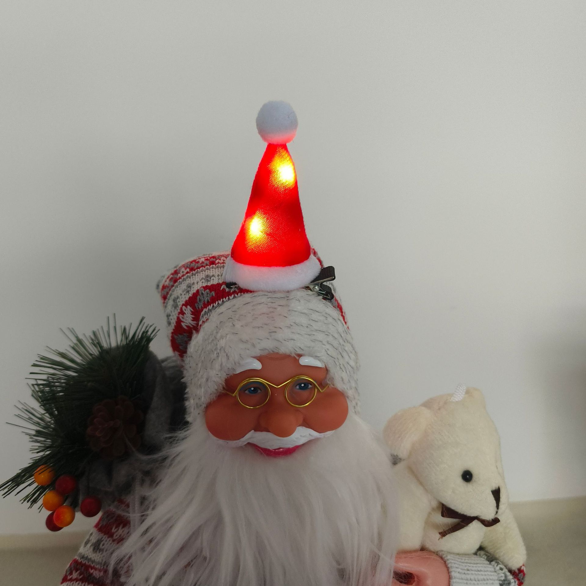 Cross-border nuevo sombrero de Navidad brocas de pelo LED brillante lindo tocado de Navidad vestir atmósfera pequeña brocas de pelo LED