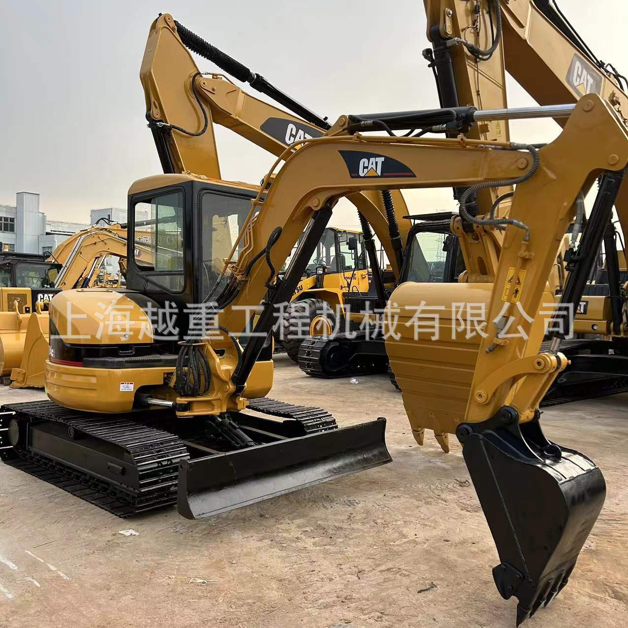 CAT304CR excavator ,Used Japanese Brand CAT304cR