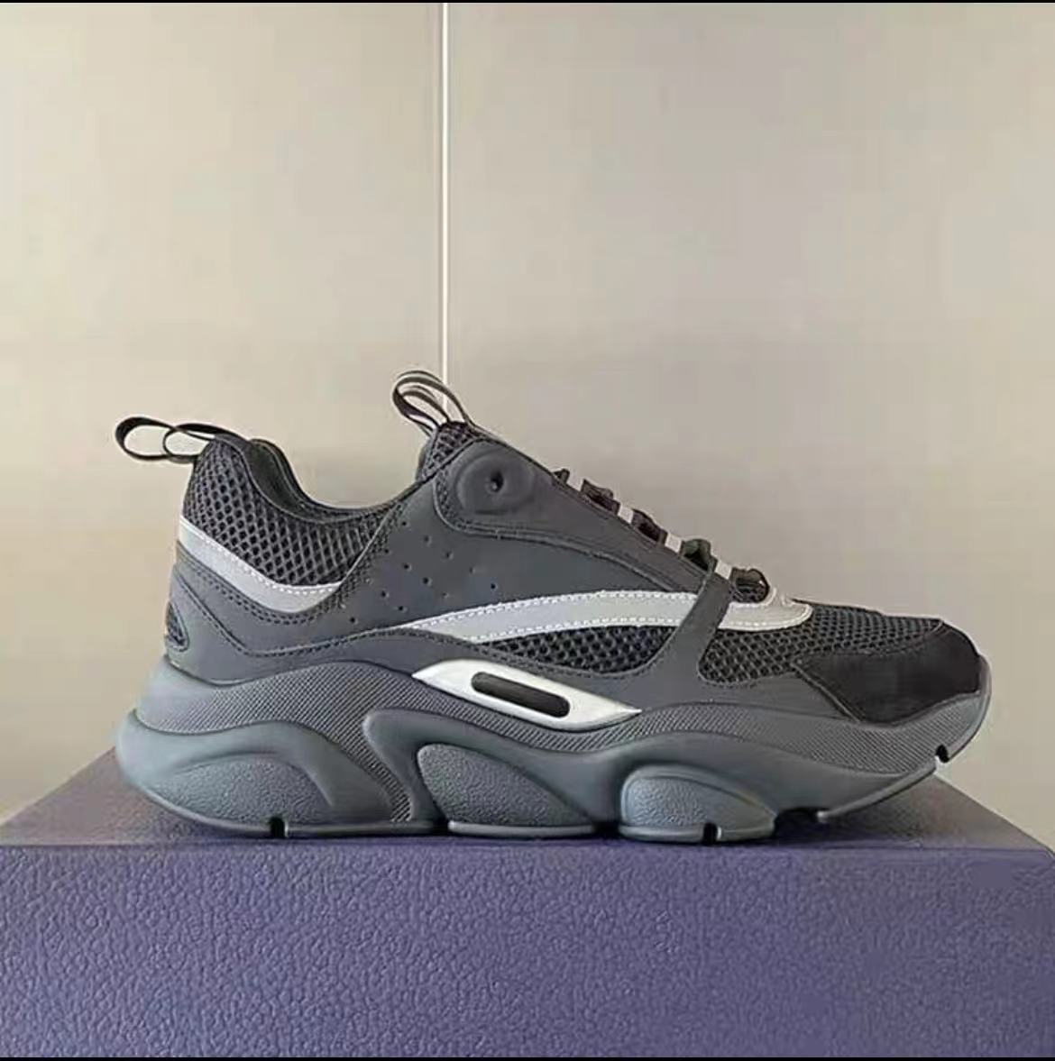 欧洲站慢跑时尚运动休闲鞋牛皮拼接网眼透气厚底拼色B22老爹鞋男