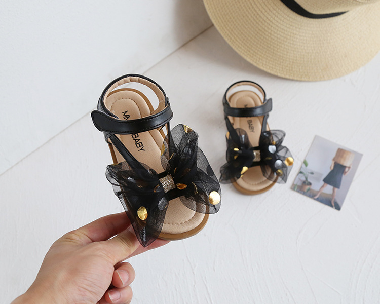 Versione coreana di fiori dolci da bambina con grande fiocco, scarpe per bambini, sandali per le vacanze al mare, estate 2021_voghion.com