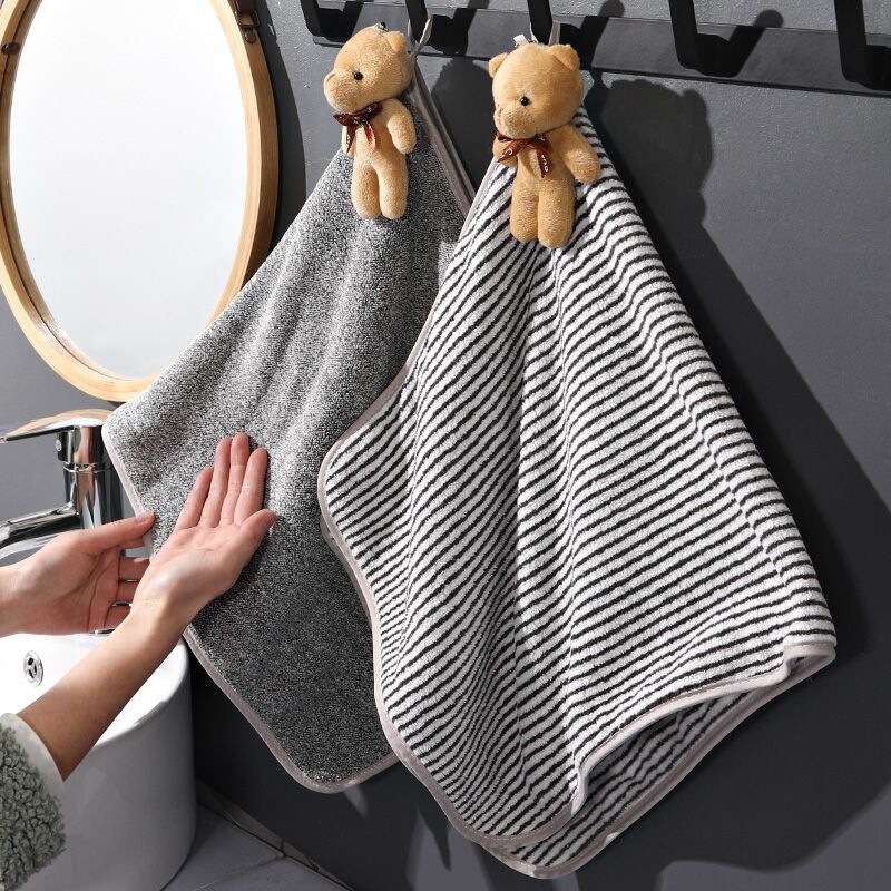 Thickened and Enlarged Bear-Shaped Hand Towel, Hanging Type, Cute, Absorbent, for Kitchen and Bathroom, Cartoon Design Thickened and Enlarged Bear-Shaped Hand Towel, Hanging Type, Cute, Absorbent, for Kitchen and Bathroom, Cartoon Design