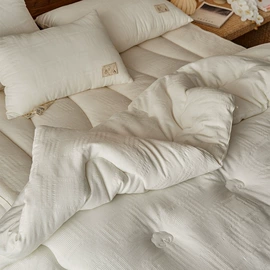 四件套;纤维被;夏凉被