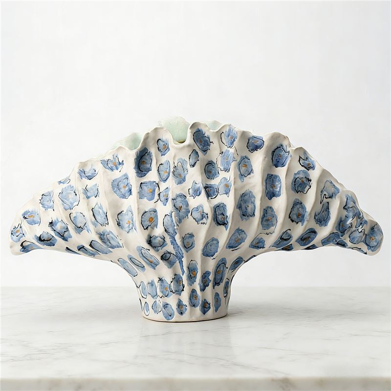 Jingdezhen Wabi-Sabi Style Vintage Ceramic Artist Handmade Ceramic Vase for Guesthouse Model Room Dining Room Soft Decoration Flower Vessel