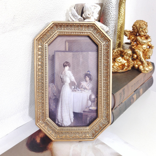Retro French canvas hanging painting entrance living room bedroom side cabinet pearl chain octagonal waterproof decorative painting decorations