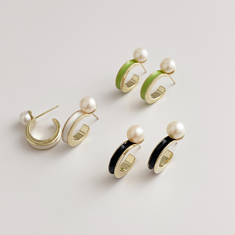 Fashion Geometric Copper Inlay Pearl Ear Studs 1 Pair