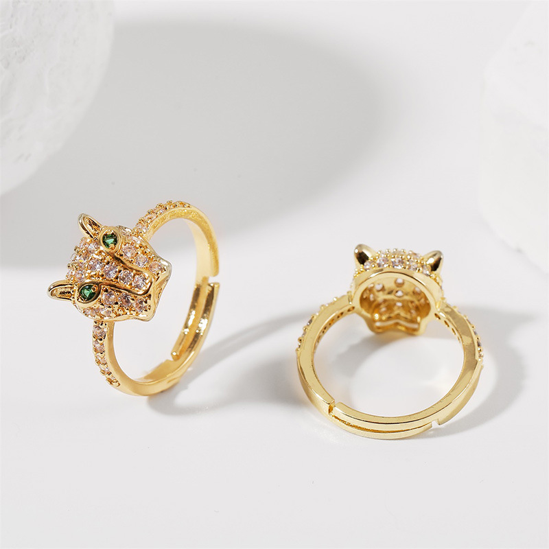 Korean Simple Animal Real Gold Electroplating Leopard Open Ring Creative Exquisite Color Retention Ring Jewelry display picture 4