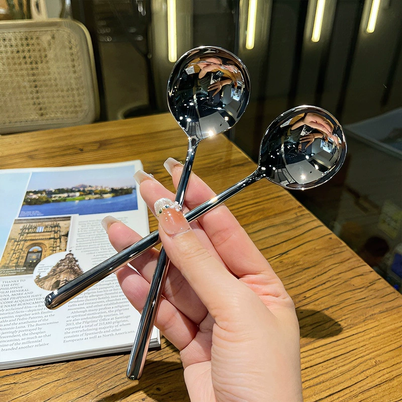 Ложка из нержавеющей стали Бытовая детская столовая круглая ложка Западная еда Ложка для супа с длинной ручкой Десертная ложка для смешивания Ложка с круглой головкой оптом