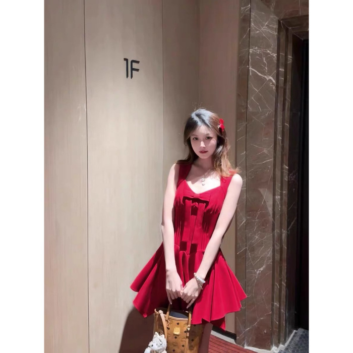 小个子甜美纯欲风吊带裙显瘦2025夏季新款别致修身蝴蝶结短裙子女|undefined