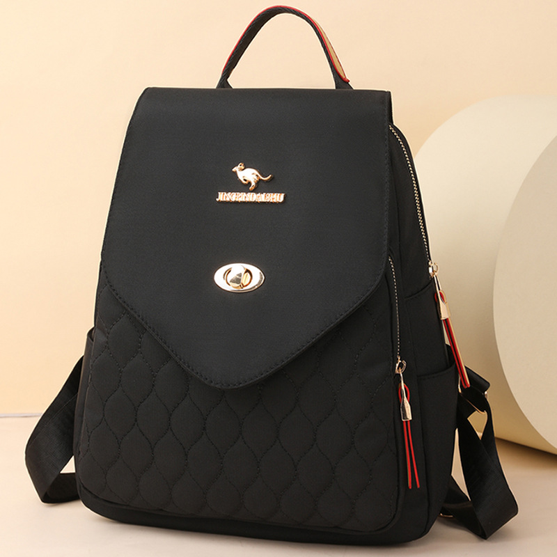 Venta al por mayor transfronteriza 2024 Four Seasons New Light Nylon Ladies Mochila de viaje de gran capacidad para viajeros de moda