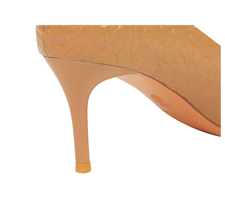 Stone patent leather women's high heels with pointed points_voghion.com