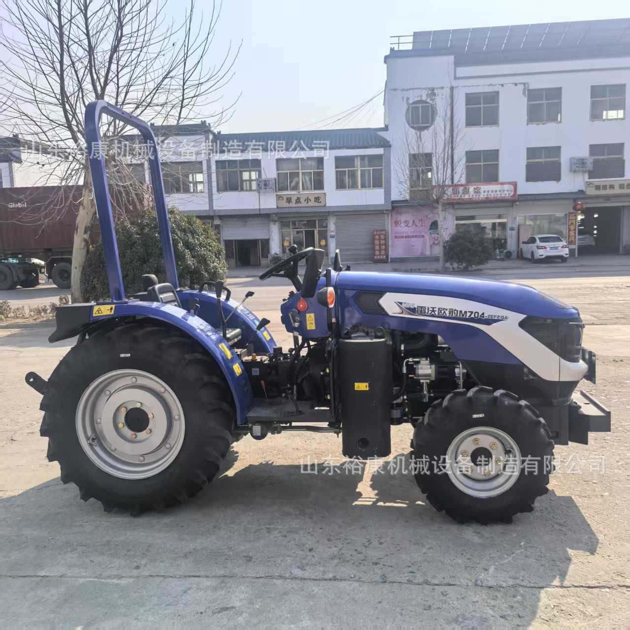 雷沃704大棚王农用拖拉机四驱8+8梭式换档70马力果园犁地旋耕机械