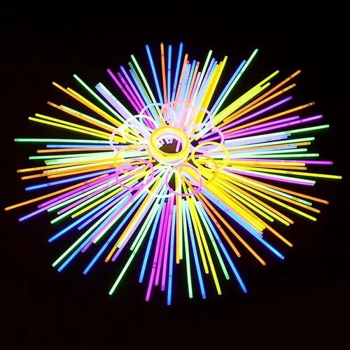 Glow stick bracelets 100 pieces for concert manufacturers wholesale flash sticks glowing toys disposable glow sticks