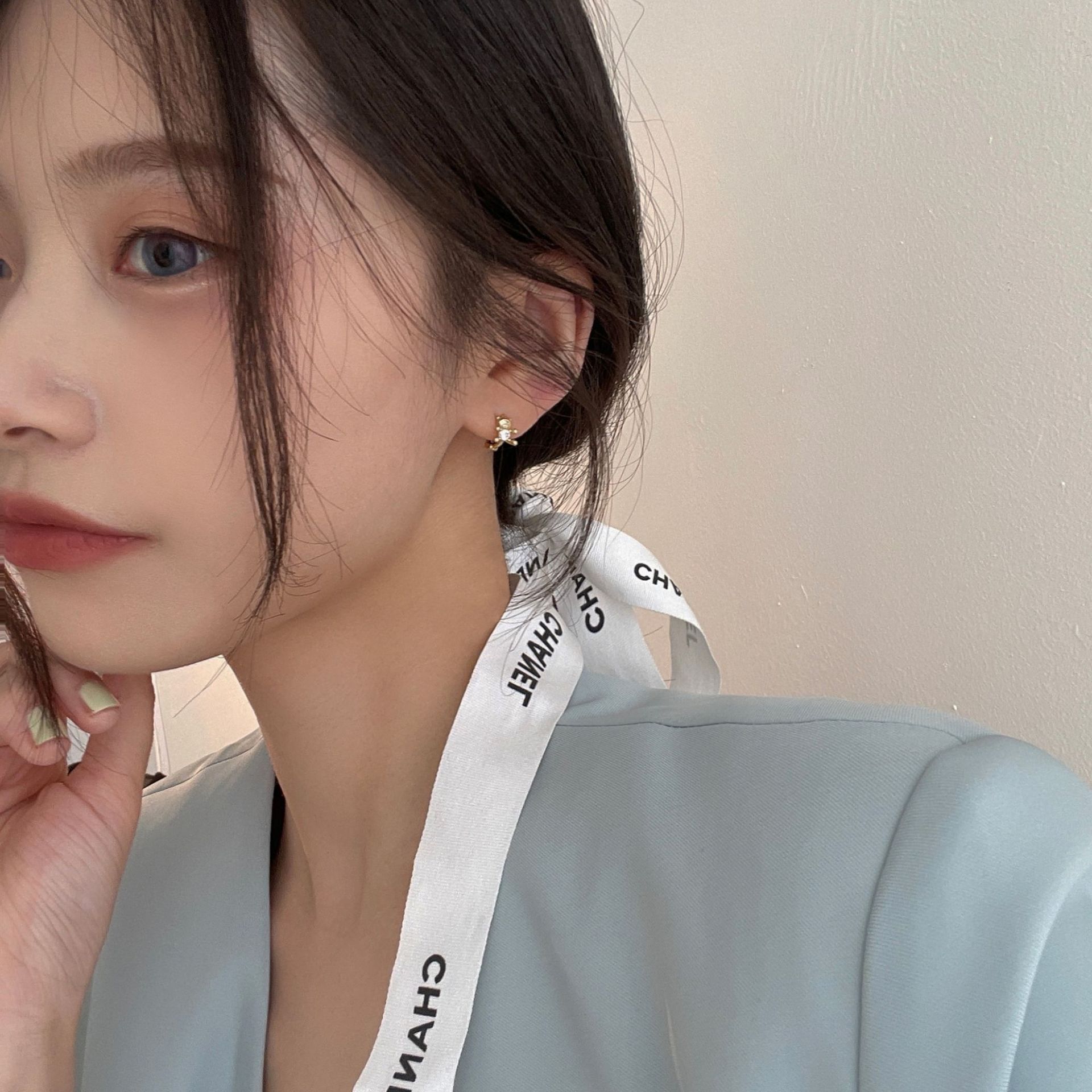 Cute small design earrings