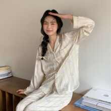 �l�y����˯��Ů���s���e�Z�Sɫ�߼��Ќ������m�Ҿӷ����b2025����