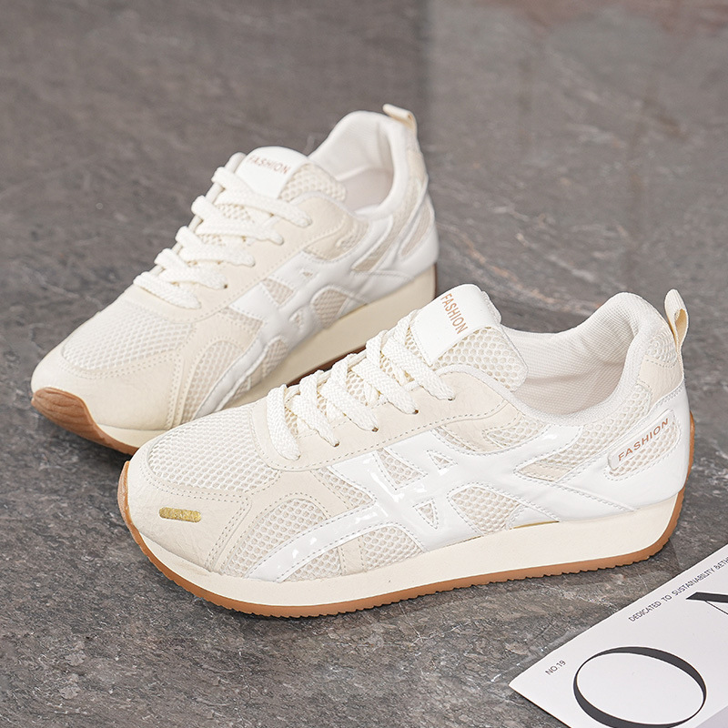 Women's Breathable Mesh Casual Shoes 2025 New Korean Style Comfortable Sneakers College Style Running Shoes Women's Breathable Mesh Casual Shoes 2025 New Korean Style Comfortable Sneakers College Style Running Shoes