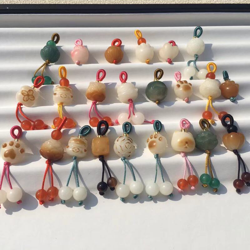 Bodhi root carving cat claw cat lotus small drop pendant bracelet necklace pendant beads text play accessories