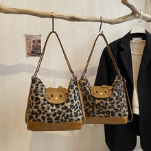 �羳�¿��ﶬһ������؈�䱪�y�p�米����Ů�������r�аٴ�μ��