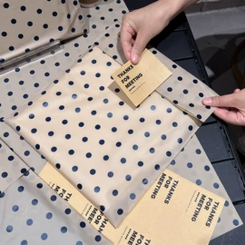 无纺布袋;塑料手提袋;洗唛、商标