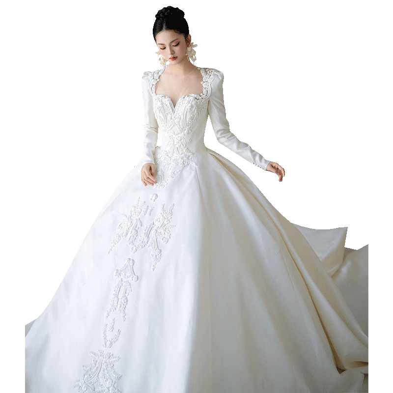 Vêtements pour femmes nouveau style mariée petit voile principal français rétro satin automne et hiver style haut de gamme blanc traînant_voghion.com