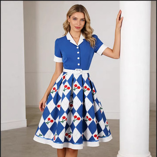 �W��TikTok���NŮ�b��ʽ�͹�ײɫ����ӡ�����y���I�B��ȹ10502