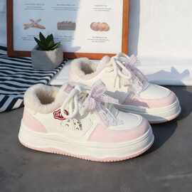 奶fufu厚底小白鞋女可爱加绒百搭休闲运动板鞋2025新款棉鞋子