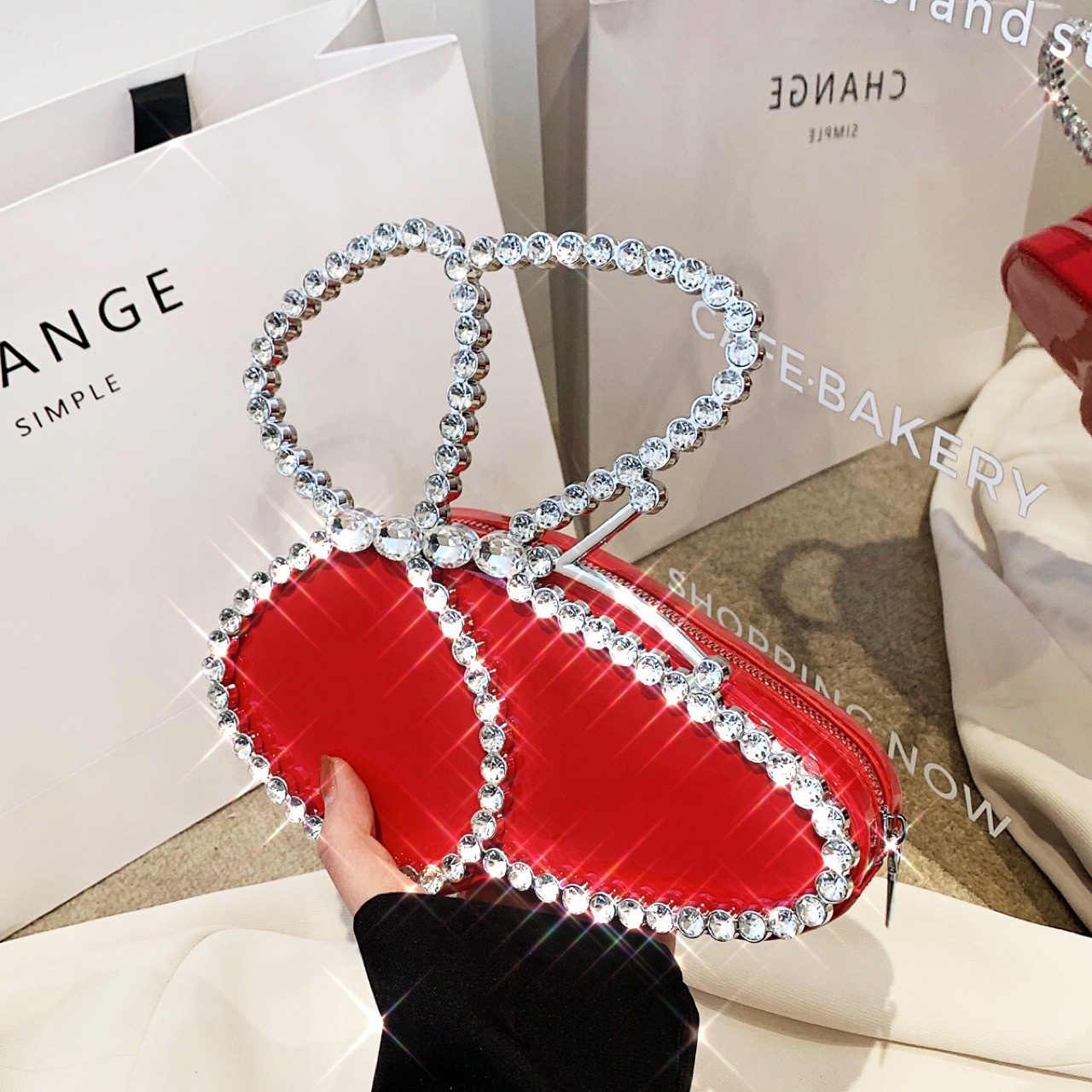 Pochette da sera a farfalla con cristalli borsa elegante donna_voghion.com