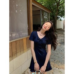 2025夏季穿搭小香风气质系带花边短袖V领连衣裙女收腰显瘦短裙子