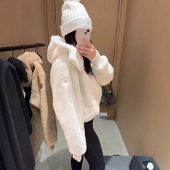 现货Al0GANT24秋冬新款 肯豆同款奶油泡芙羊羔毛连帽短款拉链外套