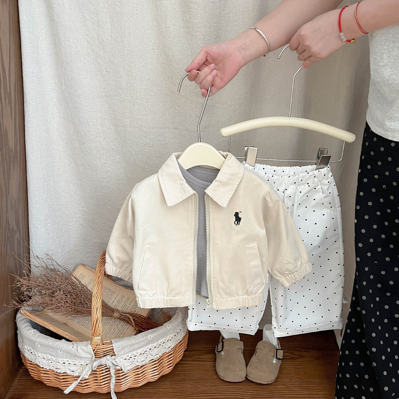 2025 Spring and Autumn Style Girls' Korean Version Long Sleeve Jacket Baby Stylish Embroidered Lapel Top Infant Casual Outing Wear