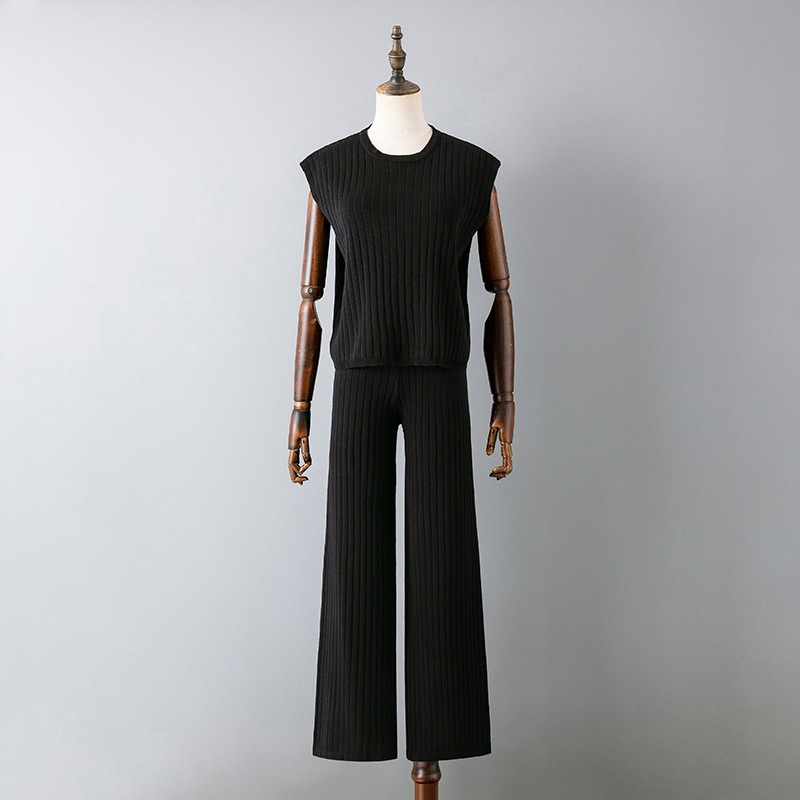 420g Weight Sleeveless Sleeve Length Ice Silk, Viscose Fabric Type Leisure Suit Sets Type Office, Outdoor, Daily Occasion Round Neck Neckline -1 Function Loose Fit Type Solid Color Pattern Summer Season Women's Gender Casual, Basic, Simple Style Style Office Outdoor Daily Women's Casual Basic Simple Style Solid Color Ice Silk Viscose Leisure Suit Pants Sets 13