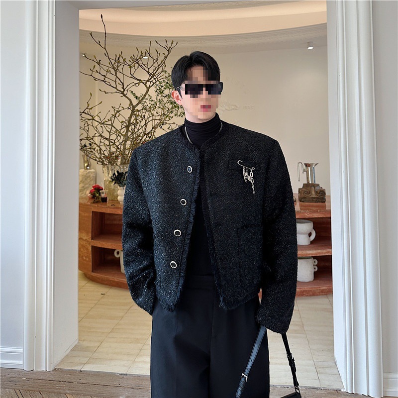 跨境专供2025秋冬季潮流时髦个性流苏边金属装饰小众造型无领夹克