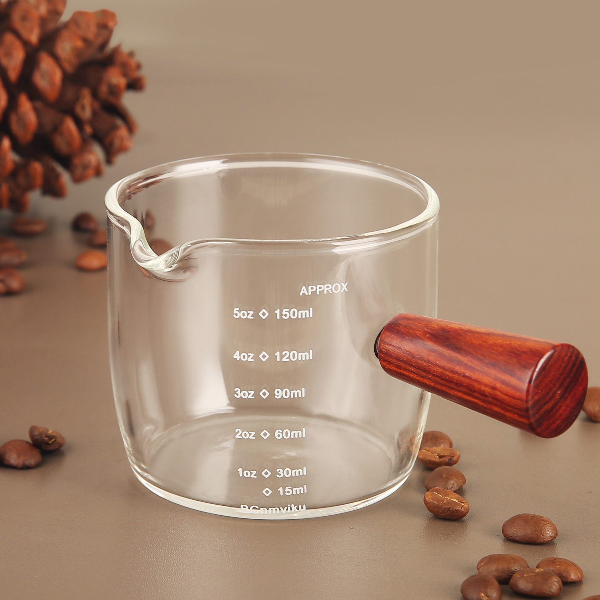 En stock mango de madera doble boca con escala taza de leche 75ml onza de café hogar doble medición taza de medición de vidrio borosilicato