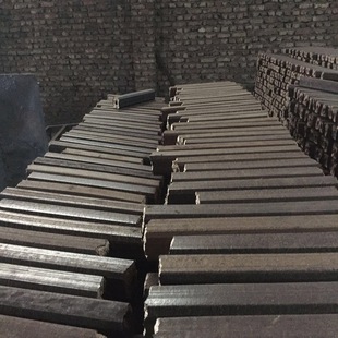 Wholesale Barbecue Charcoal Machine-Made Charcoal Environmentally Friendly Smokeless Charcoal Four-Corner Machine-Made Charcoal High Temperature Barbecue Charcoal Easy to Ignite
