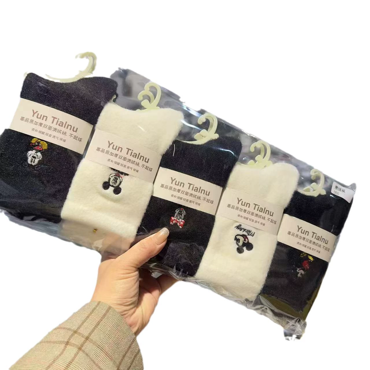 Теплый мультяшный бархат knee socks средняя длина