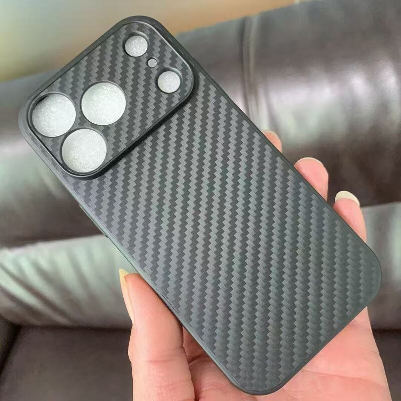 Suitable for Apple 17 Thin and Light Mobile Phone Case 16Promax Simple Kevlar 13/14/12Pro All-Inclusive Carbon Fiber