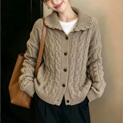 Cross-border retro open-collar cable-knit sweater cardigan for women, 2026 autumn/winter new collection, loose and relaxed style knit outerwear Cross-border retro open-collar cable-knit sweater cardigan for women, 2026 autumn/winter new collection, loose and relaxed style knit outerwear