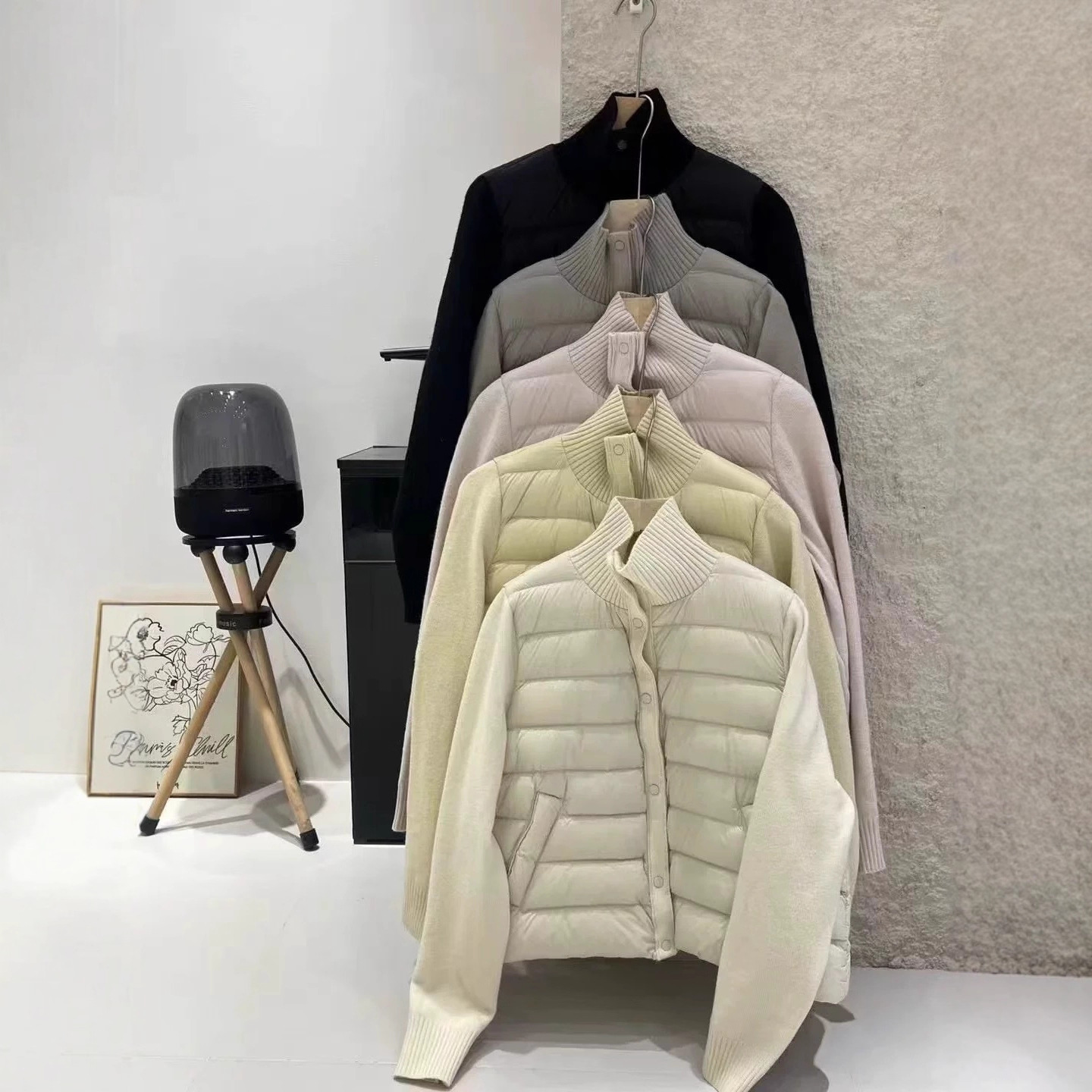 2025 Winter New Korean Style Knitted Sleeve down Jacket for Women, Short Ribbed Stand Collar 90% White Duck down Coat for Petite Figures