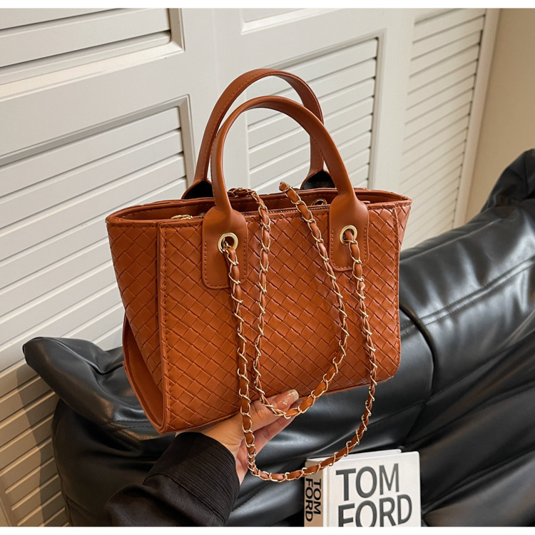 Women's Small Chain Shoulder Bag Quilted Square Handbag Elegant_voghion.com
