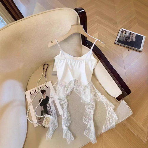 Spring and summer French-style chic, niche design with a personalized, slimming fit—featuring elegant lace, an asymmetrical silhouette, and delicate ribbon details for a subtly flattering look.