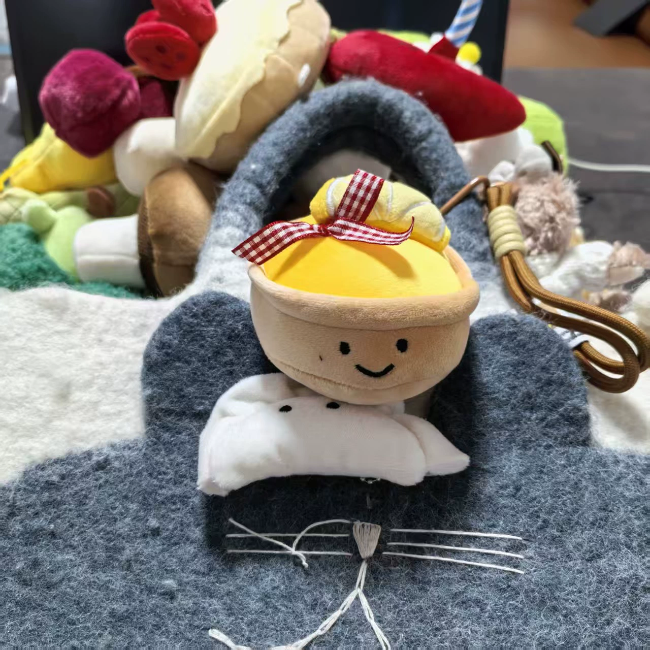 Игровой автомат (слот), плюшевая игрушка, кукла, милый брелок для ключей, подвеска, новая коллекция