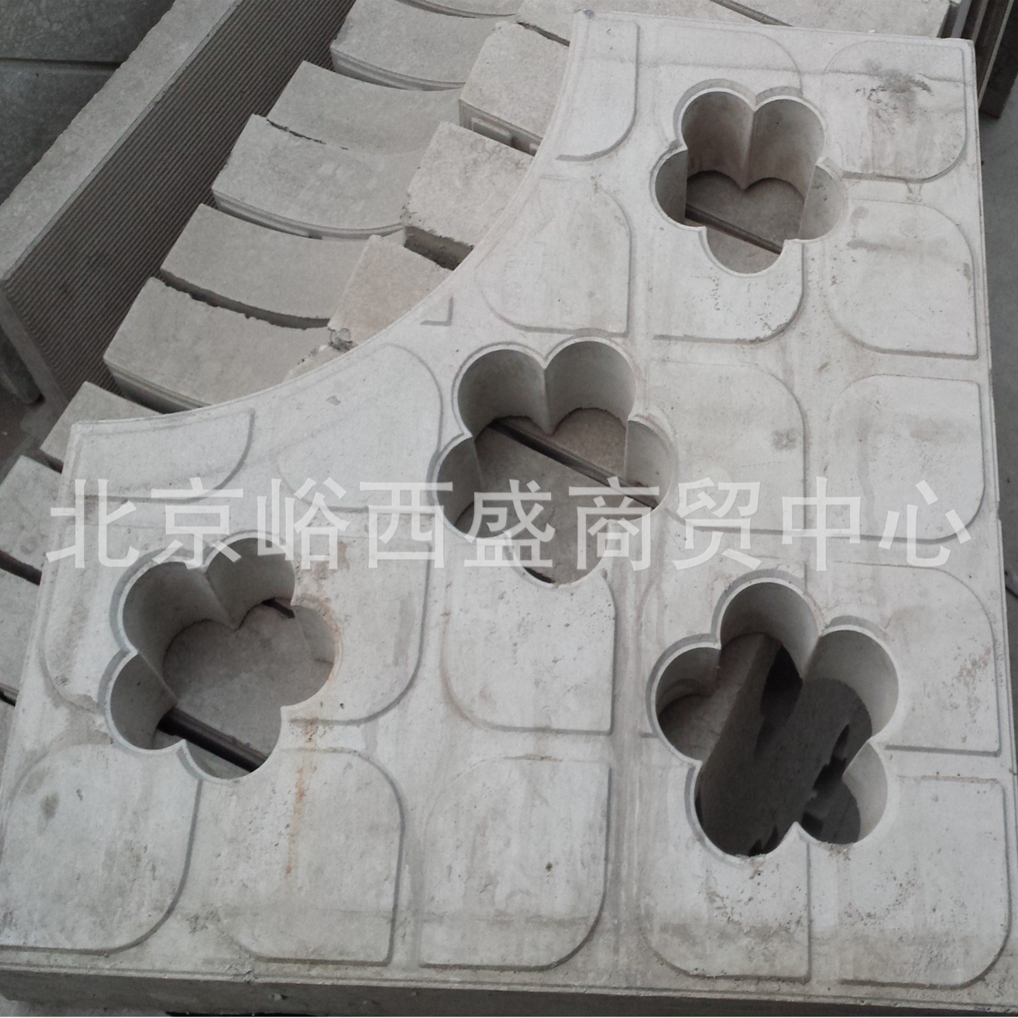 供应混凝土彩色树池砖 树池围牙