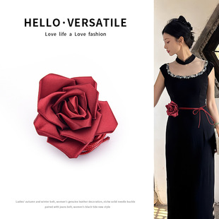 �������w����͸����Ůʢ�_�ľ���õ��ϵ���i��������ػ�����