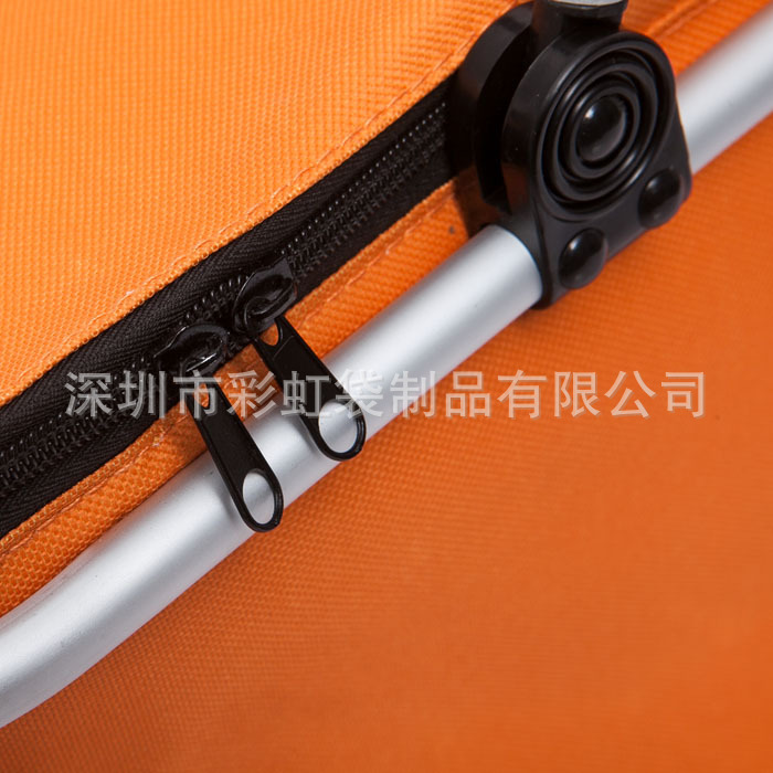 ���Ҷ��ƴ�ɫţ���۵���������Я���Ṻ����ţ��Ұ�ͱ�����