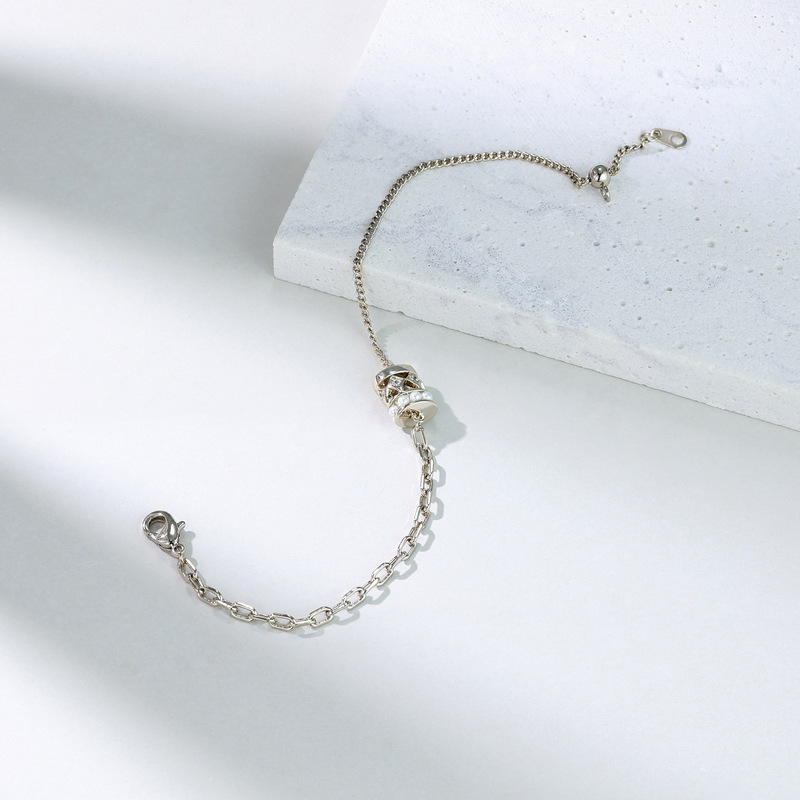 Portuguese Designer Original Light Luxury Fashion Elegant All-match Small Waist Bracelet Niche Design Exquisite Jewelry for Women Portuguese Designer Original Light Luxury Fashion Elegant All-match Small Waist Bracelet Niche Design Exquisite Jewelry for Women