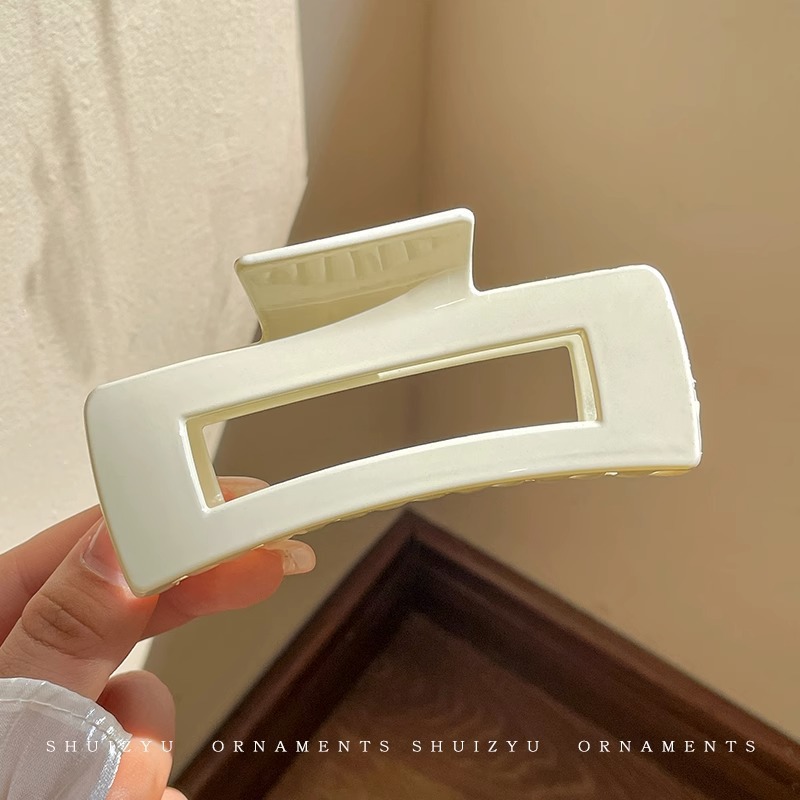 Verano nuevo diario universal clip para el cabello mujeres 2025 nuevo temperamento francés cabeza trasera rascar clip de pescado