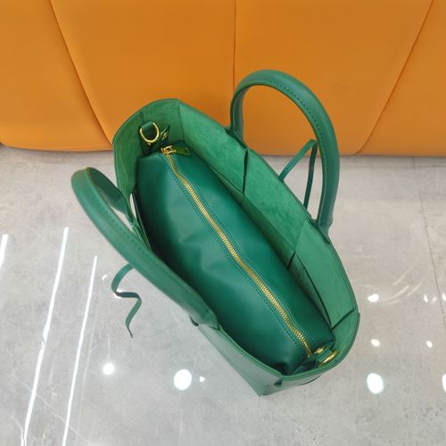 2024 Cross-border New Leather Hand-woven Bag Fashion Genuine Leather Shoulder Bag Single-shoulder Crossbody Large Tote Bag for Women