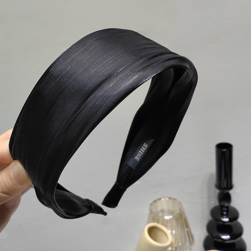 Korean Streamer Bright Silk Satin Solid Color Headband Wholesale display picture 10