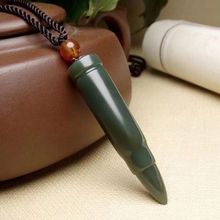 2025新款和田玉黑青玉子弹头吊坠男女通用护身【实物拍摄】