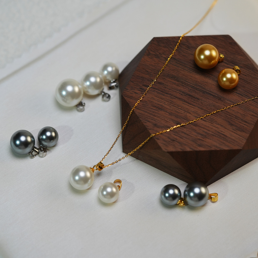 Natural Freshwater Pearl Pendant Necklace 1